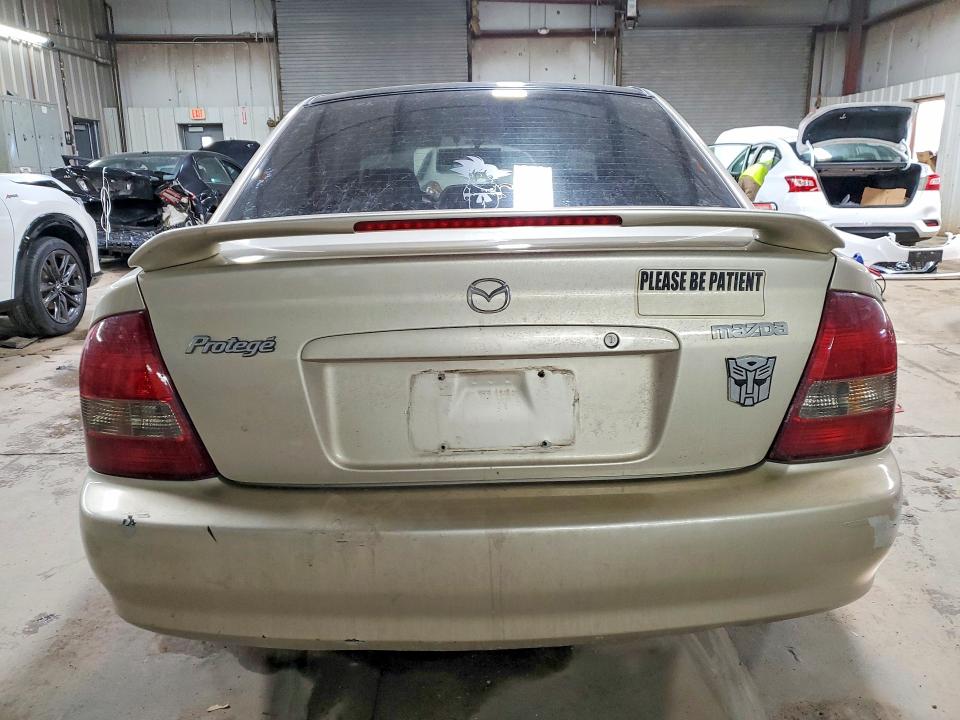 46706496 :رقم المزاد ، JM1BJ225721577924 vin ، 2002 Mazda Protege مزاد بيع