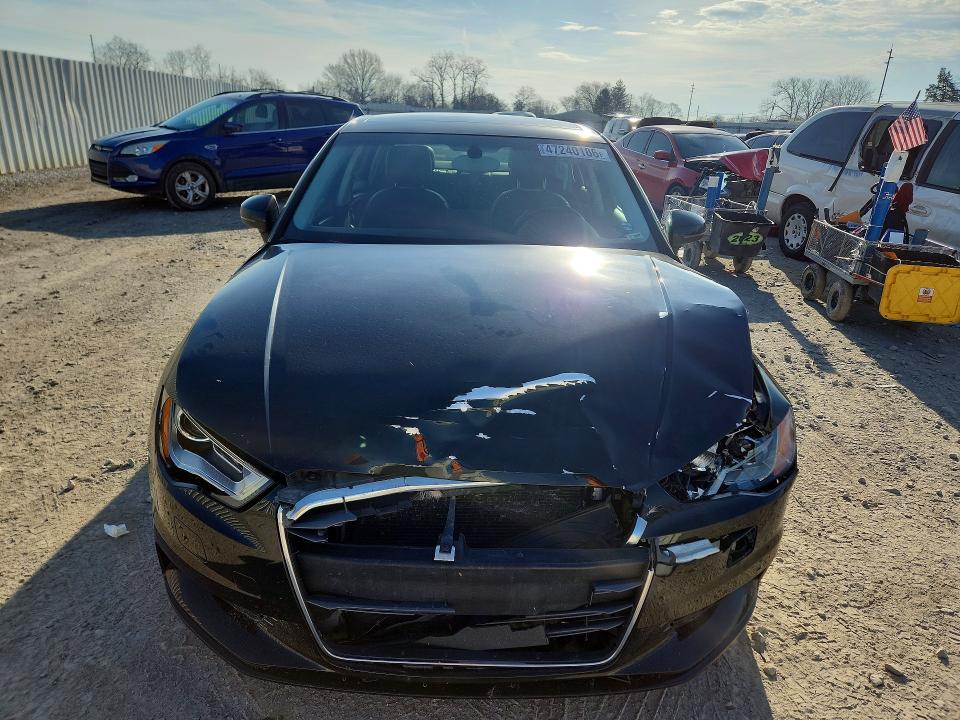 47240186 :رقم المزاد ، WAUAJGFF3F1076026 vin ، 2015 Audi A3 مزاد بيع