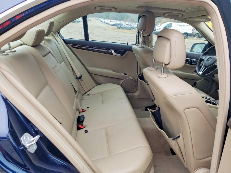 2013 Mercedes-benz C მანქანა იყიდება აუქციონზე, vin: WDDGF8AB8DG129750, აუქციონის ნომერი: 48254186