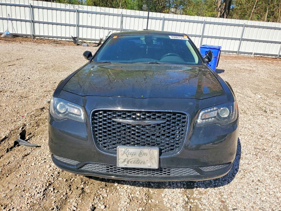 Продажа на аукционе авто 2020 Chrysler 300, vin: 2C3CCAAG2LH193939, номер лота: 45667316
