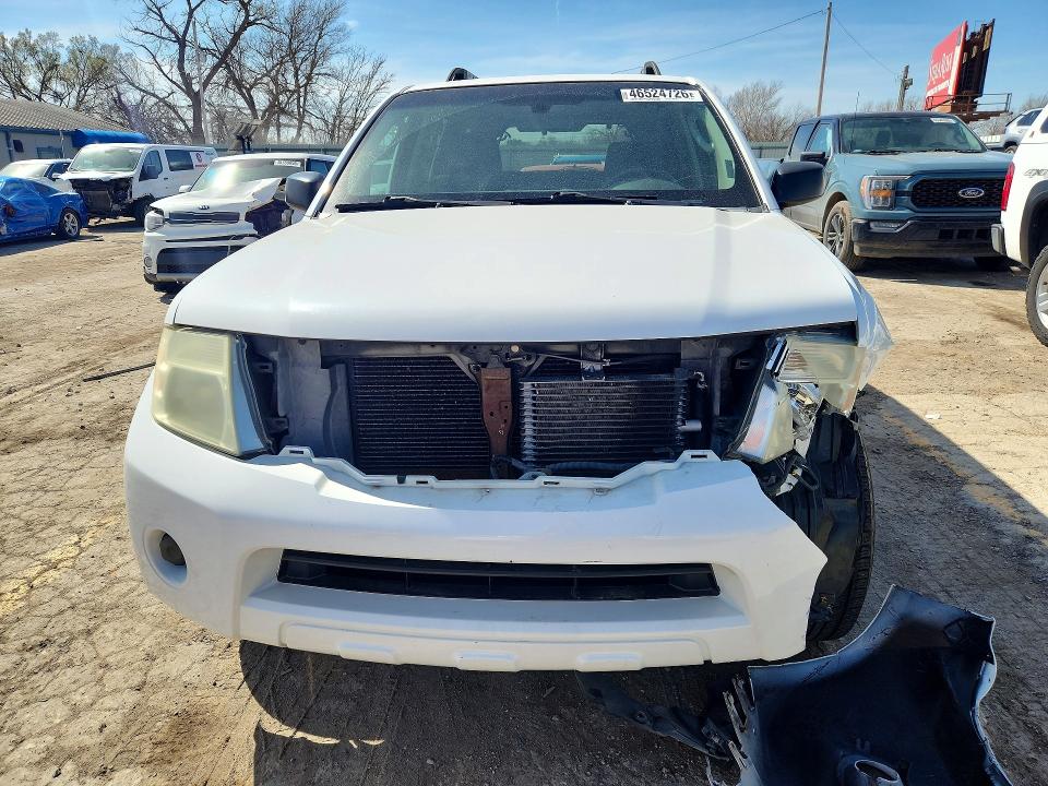 46524726 :رقم المزاد ، 5N1AR18UX8C647051 vin ، 2008 Nissan Pathfinder مزاد بيع