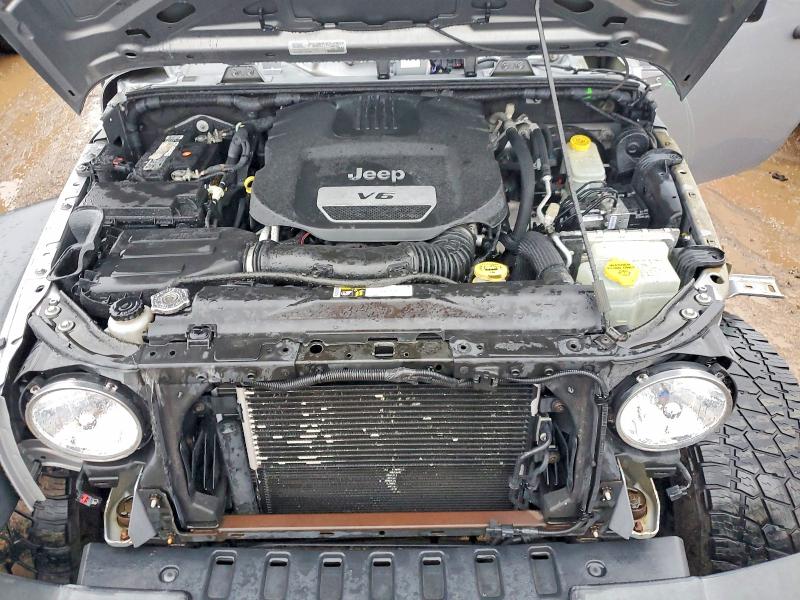 Продаж на аукціоні авто 2015 Jeep Wrangler Unlimited, vin: 1C4BJWDG7FL688005, номер лоту: 41995536