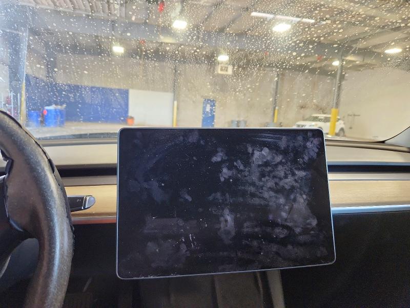 47599066 :رقم المزاد ، 5YJ3E1EA7NF372465 vin ، 2022 Tesla Model 3 مزاد بيع