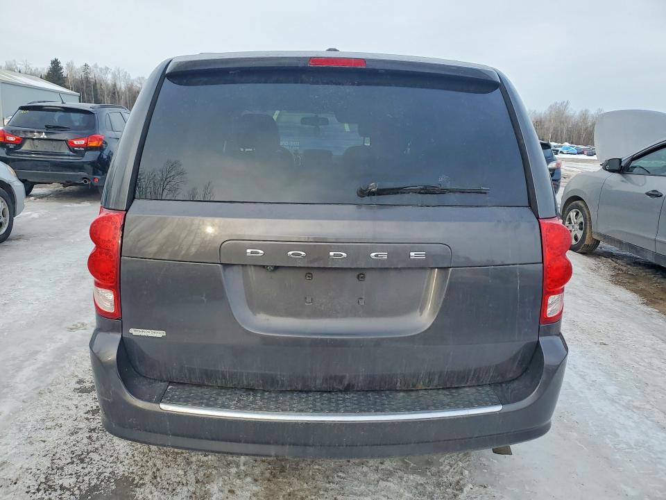 77288655 :رقم المزاد ، 2C4RDGDGXFR666843 vin ، 2015 Dodge Grand Caravan مزاد بيع