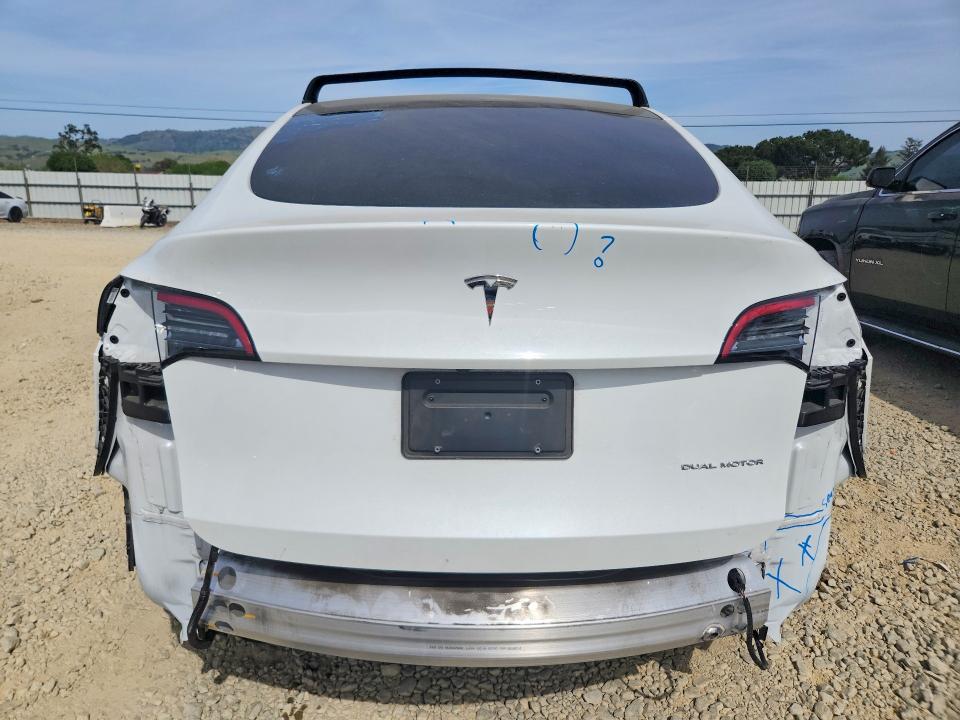 Продаж на аукціоні авто 2023 Tesla Model Y, vin: 7SAYGDEE2PF600897, номер лоту: 47294246