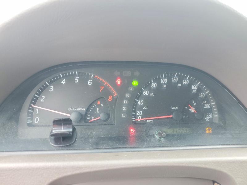 46667016 :رقم المزاد ، 4T1BE32K84U899288 vin ، 2004 Toyota Camry مزاد بيع