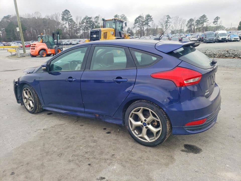 Продаж на аукціоні авто 2016 Ford Focus, vin: 1FADP3L95GL318087, номер лоту: 79955685