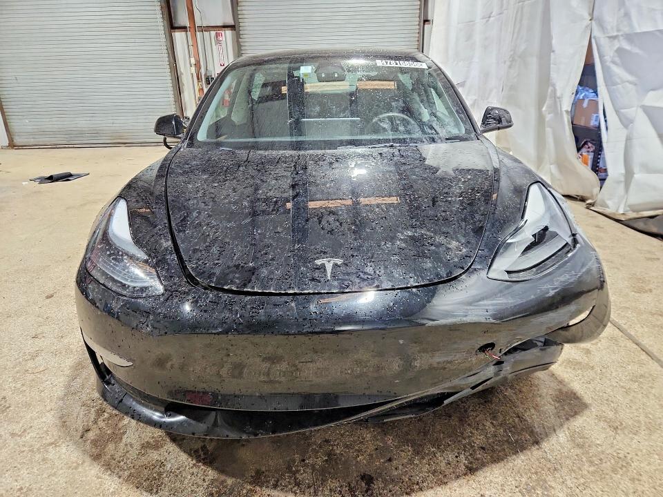 47816856 :رقم المزاد ، 5YJ3E1EA4NF369636 vin ، 2022 Tesla Model 3 مزاد بيع