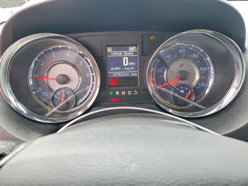 45831486 :رقم المزاد ، 2C4RC1HG8ER132636 vin ، 2014 Chrysler Town & Country مزاد بيع