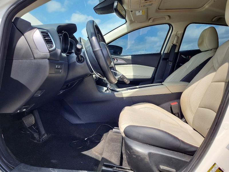 Продажа на аукционе авто 2017 Mazda 3, vin: 3MZBN1M32HM133627, номер лота: 47657686
