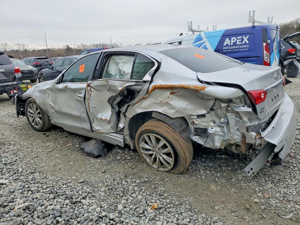 46583466 :رقم المزاد ، JN1BV7AR0FM422788 vin ، 2015 Infiniti Q50 مزاد بيع