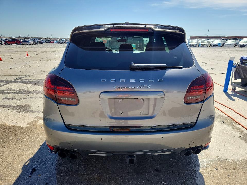 Продаж на аукціоні авто 2013 Porsche Cayenne, vin: WP1AD2A2XDLA75568, номер лоту: 46111826