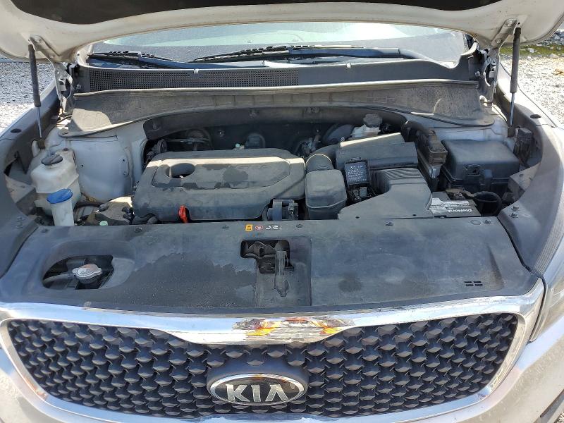 2016 Kia Sorento მანქანა იყიდება აუქციონზე, vin: 5XYPG4A38GG051700, აუქციონის ნომერი: 46687656