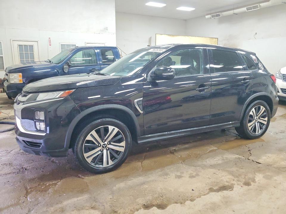 Продаж на аукціоні авто 2022 Mitsubishi Outlander Sport, vin: JA4ARUAUXNU015621, номер лоту: 79635265