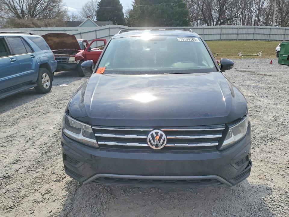 Продажа на аукционе авто 2021 Volkswagen Tiguan, vin: 3VV1B7AX9MM019797, номер лота: 79299265