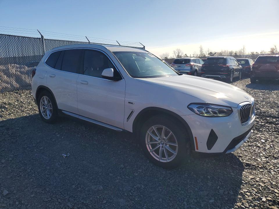 41951656 :رقم المزاد ، 5UX63DP06N9M76785 vin ، 2022 Bmw X3 مزاد بيع