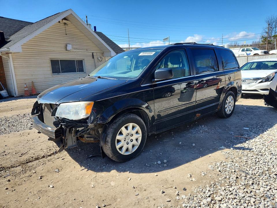 45844806 :رقم المزاد ، 2A4RR4DE0AR141551 vin ، 2010 Chrysler Town And Country مزاد بيع