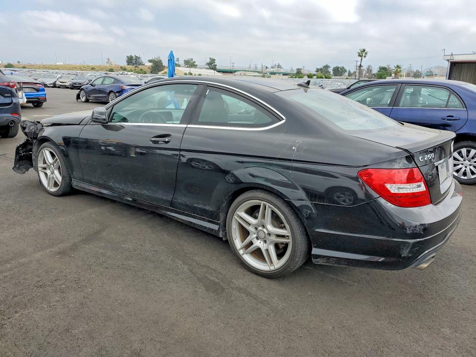 Auction sale of the 2015 Mercedes-benz C, vin: WDDGJ4HB1FG420641, lot number: 41667046