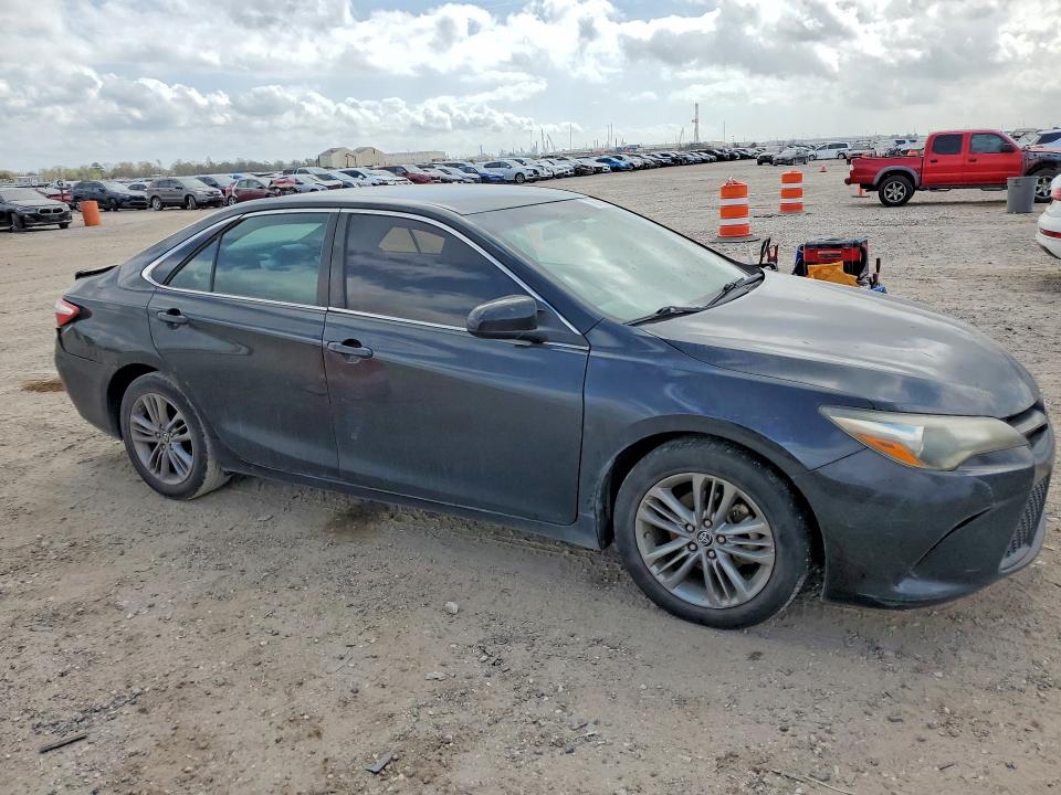 2016 Toyota Camry მანქანა იყიდება აუქციონზე, vin: 4T1BF1FK8GU144402, აუქციონის ნომერი: 79811285