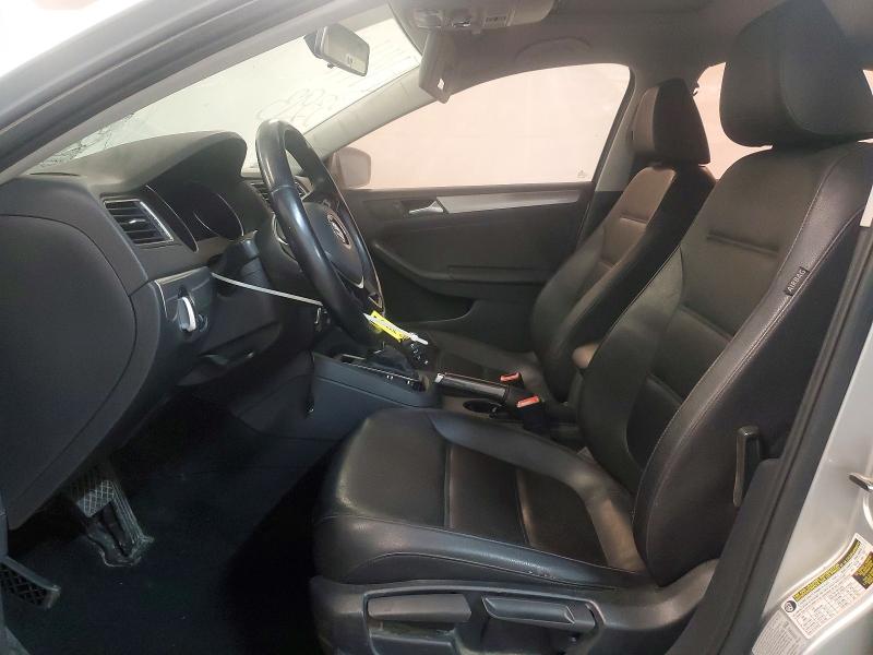 46288276 :رقم المزاد ، 3VWD07AJ9FM413393 vin ، 2015 Volkswagen Jetta مزاد بيع