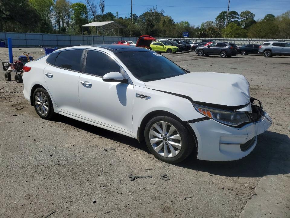 2016 Kia Optima მანქანა იყიდება აუქციონზე, vin: 5XXGU4L36GG040141, აუქციონის ნომერი: 46548696