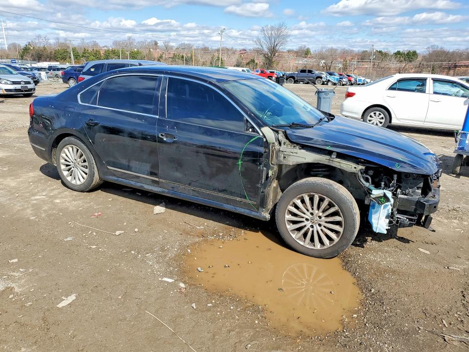 45795606 :رقم المزاد ، 1VWBS7A32GC045399 vin ، 2016 Volkswagen Passat مزاد بيع