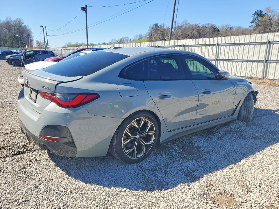 Продаж на аукціоні авто 2022 Bmw 430i, vin: WBA63AV0XNFM41622, номер лоту: 45747786
