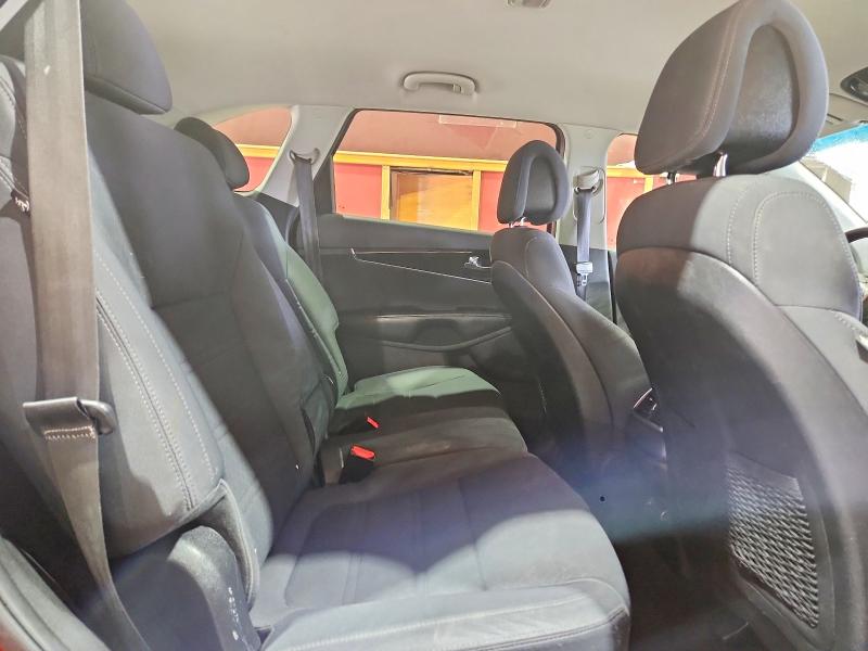 Auction sale of the 2017 Kia Sorento, vin: 5XYPG4A53HG219276, lot number: 47084346