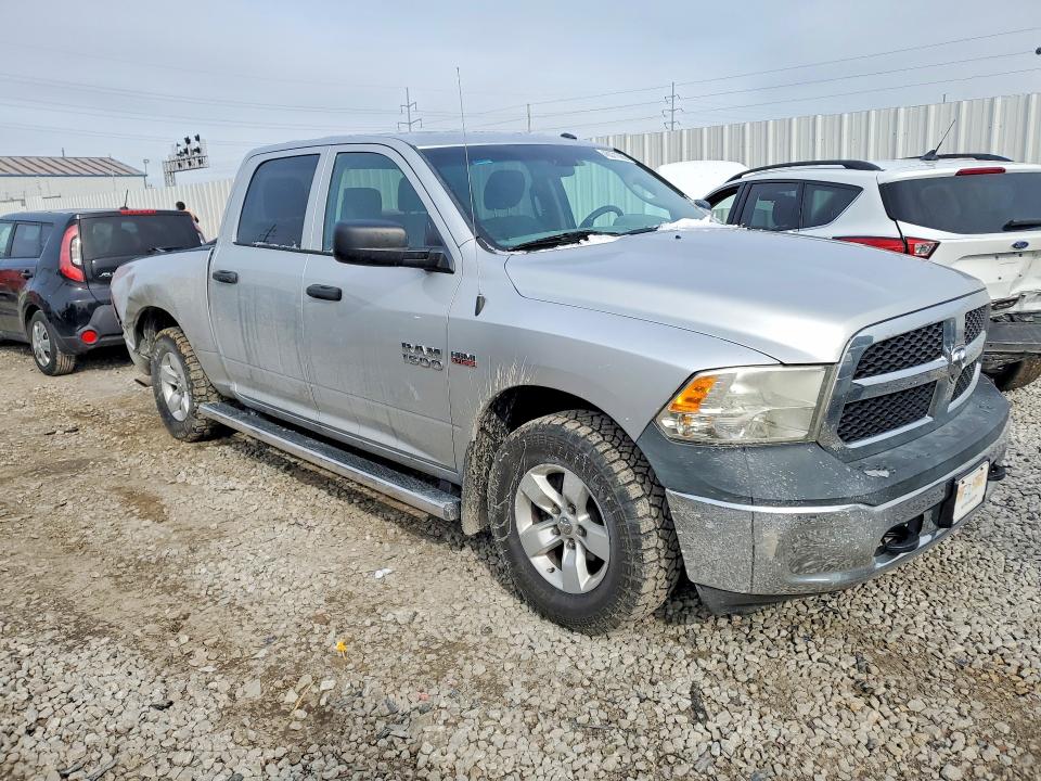 46371066 :رقم المزاد ، 3C6RR7KT9HG564046 vin ، 2017 Ram 1500 مزاد بيع