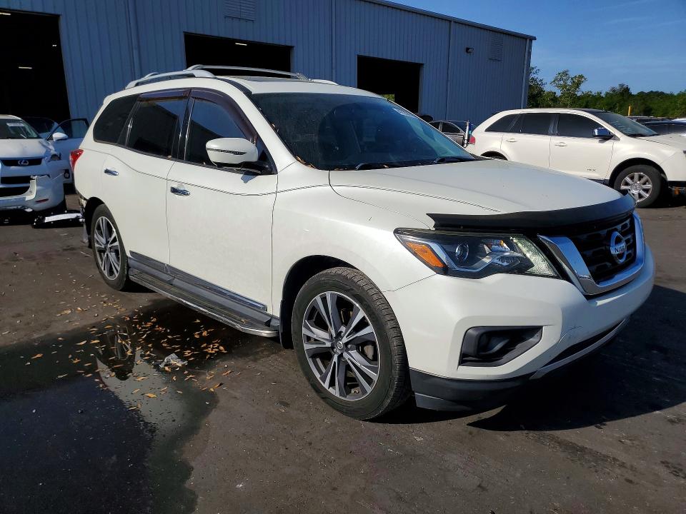 Продажа на аукционе авто 2017 Nissan Pathfinder, vin: 5N1DR2MNXHC608123, номер лота: 47299186