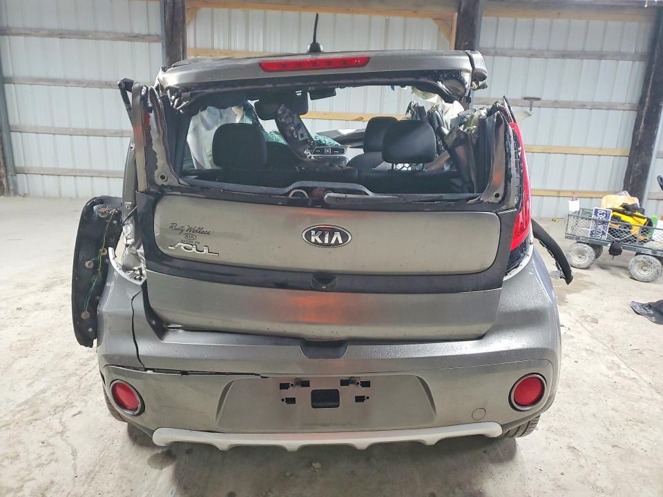 Продаж на аукціоні авто 2018 Kia Soul, vin: KNDJP3A53J7583586, номер лоту: 46299696