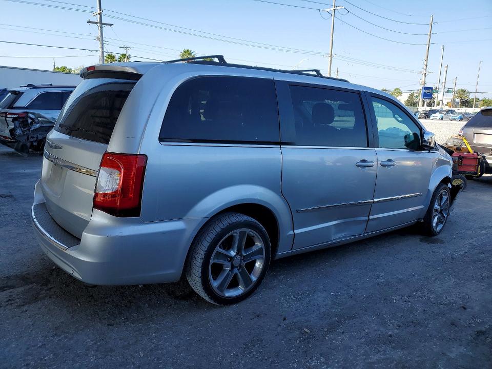47545676 :رقم المزاد ، 2C4RC1CG9CR150888 vin ، 2012 Chrysler Town & Country مزاد بيع