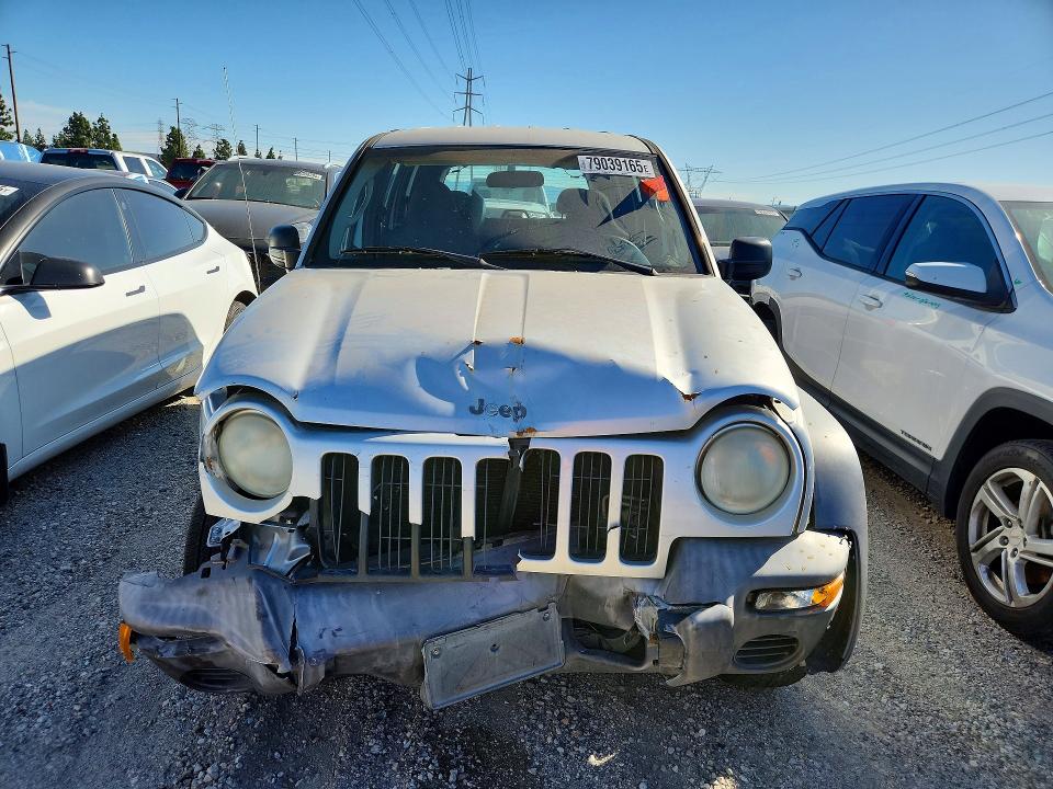 79039165 :رقم المزاد ، 1J4GK48K02W265789 vin ، 2002 Jeep Liberty مزاد بيع