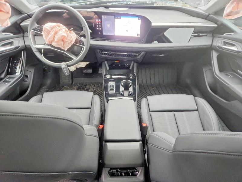 45811626 :رقم المزاد ، WAU2DAGH6SA025087 vin ، 2025 Audi A6 E-tron مزاد بيع