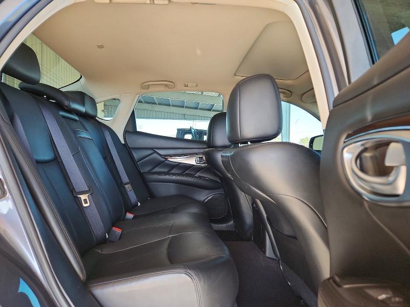 47155516 :رقم المزاد ، JN1AY1AP4GM100025 vin ، 2016 Infiniti Q70 مزاد بيع