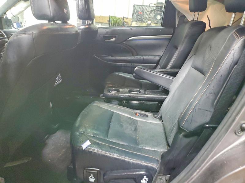 2018 Toyota Highlander მანქანა იყიდება აუქციონზე, vin: 5TDDZRFH3JS873958, აუქციონის ნომერი: 41584046