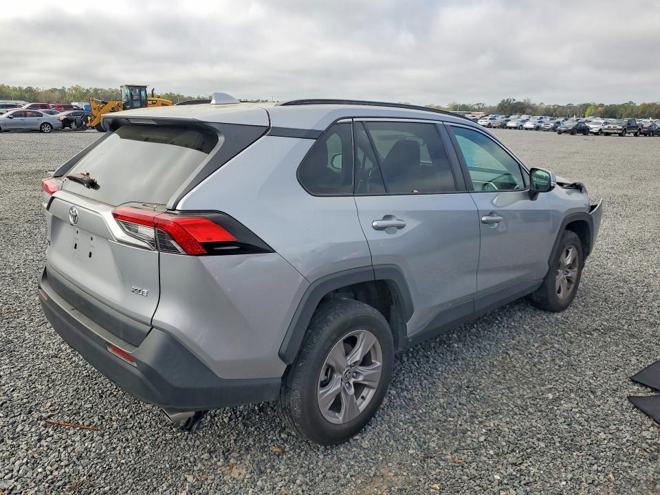 Продажа на аукционе авто 2023 Toyota Rav4, vin: 2T3W1RFV4PW266027, номер лота: 42045696