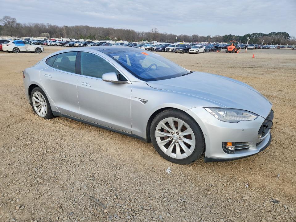 2016 Tesla Model S მანქანა იყიდება აუქციონზე, vin: 5YJSA1E2XGF123791, აუქციონის ნომერი: 78455275