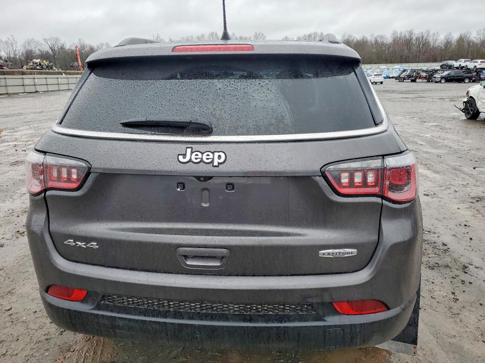 46161626 :رقم المزاد ، 3C4NJDBBXKT847218 vin ، 2019 Jeep Compass مزاد بيع
