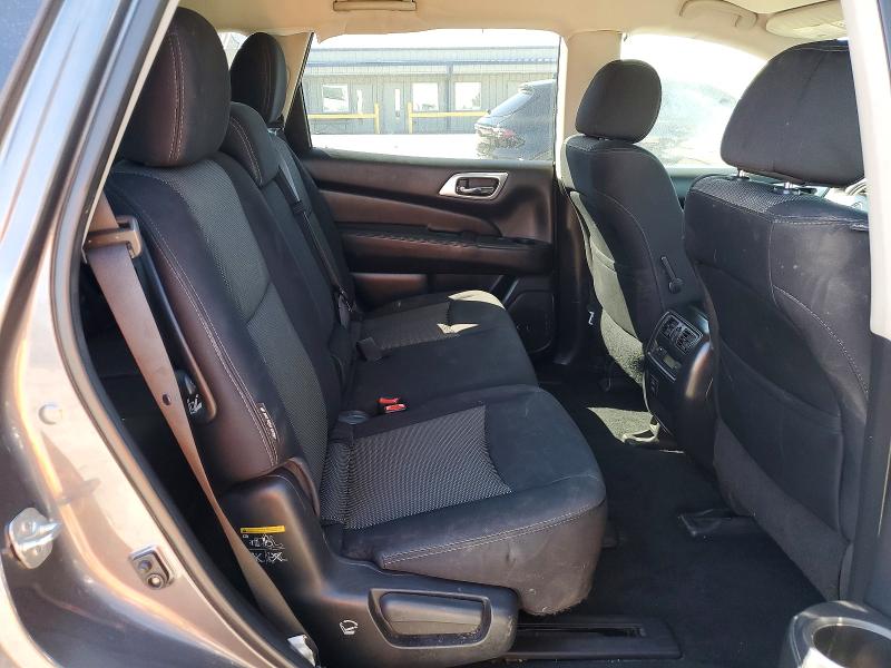 79796285 :رقم المزاد ، 5N1DR2MN3JC663129 vin ، 2018 Nissan Pathfinder مزاد بيع