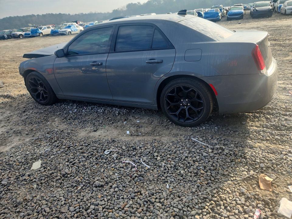 79002675 :رقم المزاد ، 2C3CCAAG8KH569610 vin ، 2019 Chrysler 300 مزاد بيع