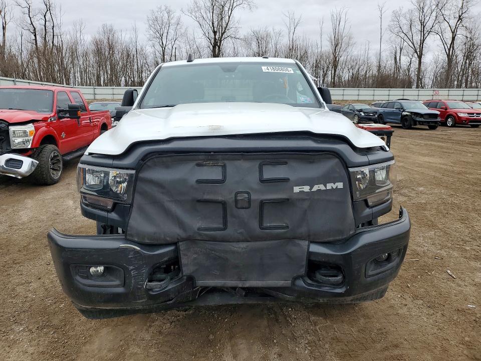 41808806 :رقم المزاد ، 3C6UR5HL9PG612052 vin ، 2023 Ram Trucks 2500 مزاد بيع