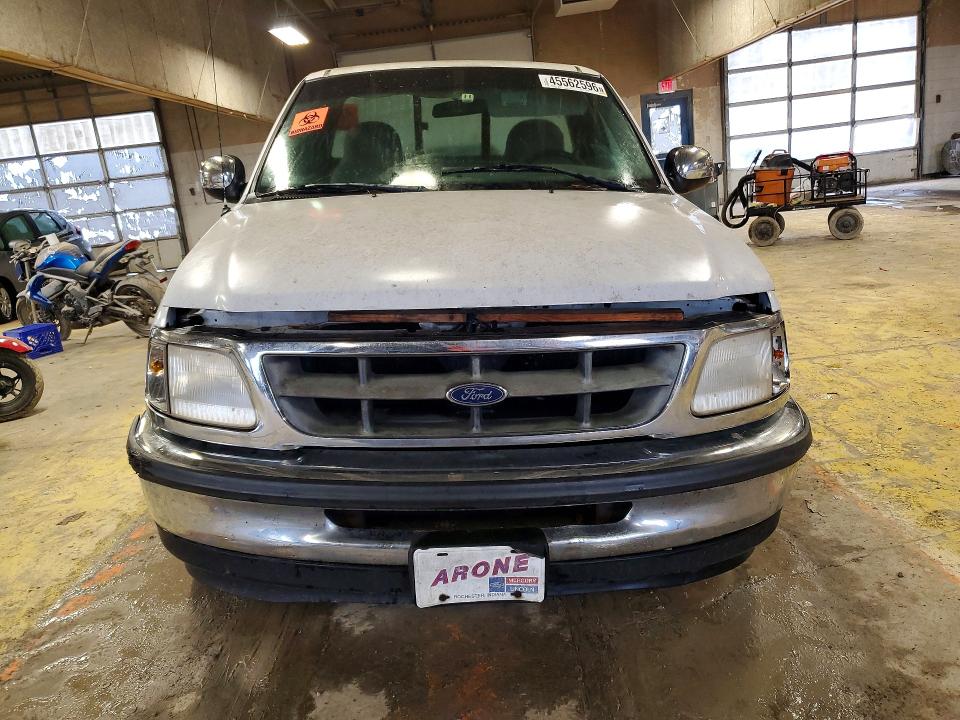 45562596 :رقم المزاد ، 1FTZF1721WNB62119 vin ، 1998 Ford F150 مزاد بيع