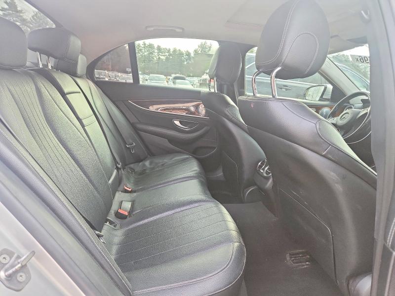 46886596 :رقم المزاد ، WDDZF4KBXHA215313 vin ، 2017 Mercedes-benz E مزاد بيع