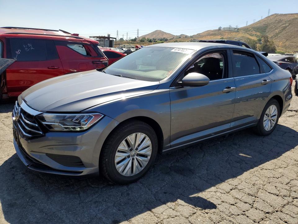 47470266 :رقم المزاد ، 3VWCB7BU0LM047009 vin ، 2020 Volkswagen Jetta مزاد بيع