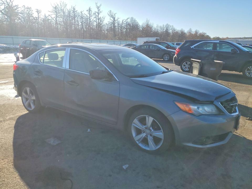 41727216 :رقم المزاد ، 19VDE1F51EE011107 vin ، 2014 Acura Ilx مزاد بيع