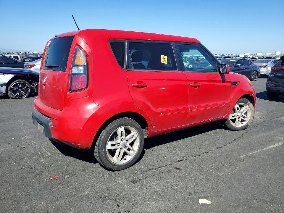 46290986 :رقم المزاد ، KNDJT2A25B7223510 vin ، 2011 Kia Soul مزاد بيع