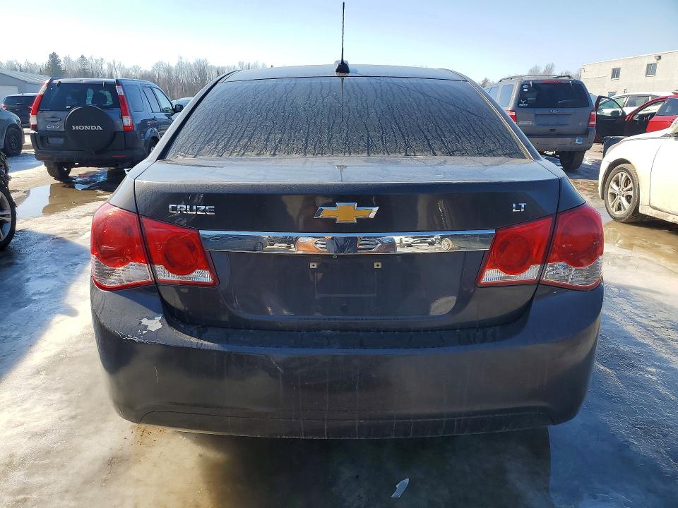 78453145 :رقم المزاد ، 1G1PC5SB8F7113530 vin ، 2015 Chevrolet Cruze مزاد بيع