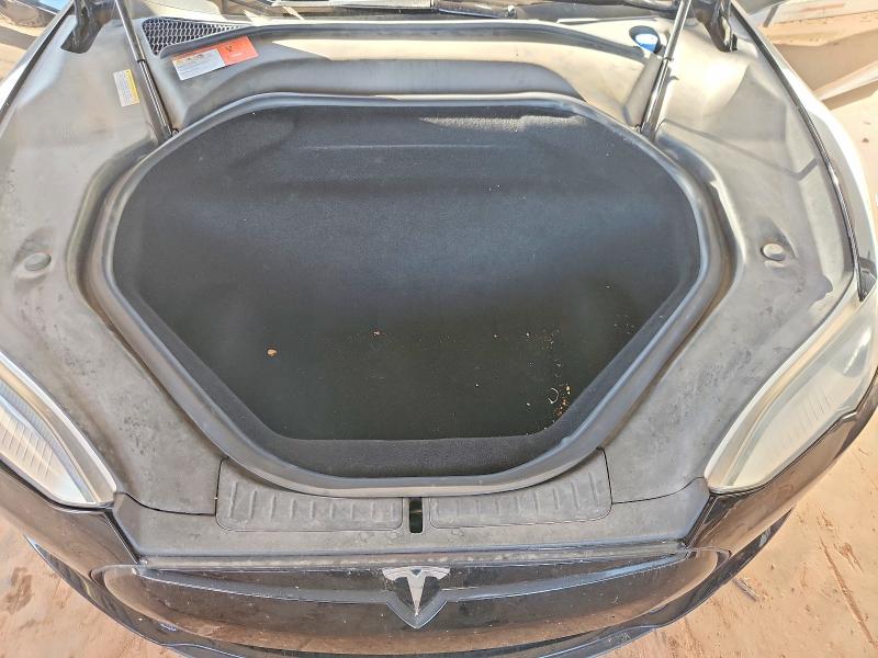 2015 Tesla Model S მანქანა იყიდება აუქციონზე, vin: 5YJSA1H25FF086482, აუქციონის ნომერი: 45603256