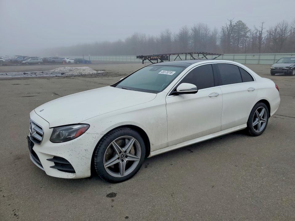 Продажа на аукционе авто 2018 Mercedes-benz E, vin: WDDZF4KB1JA301602, номер лота: 45573316